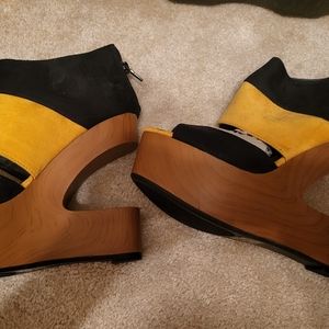 Beautiful shoes brand new